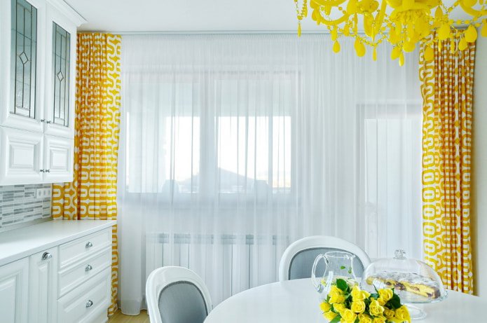 Jaune et blanc Rideaux