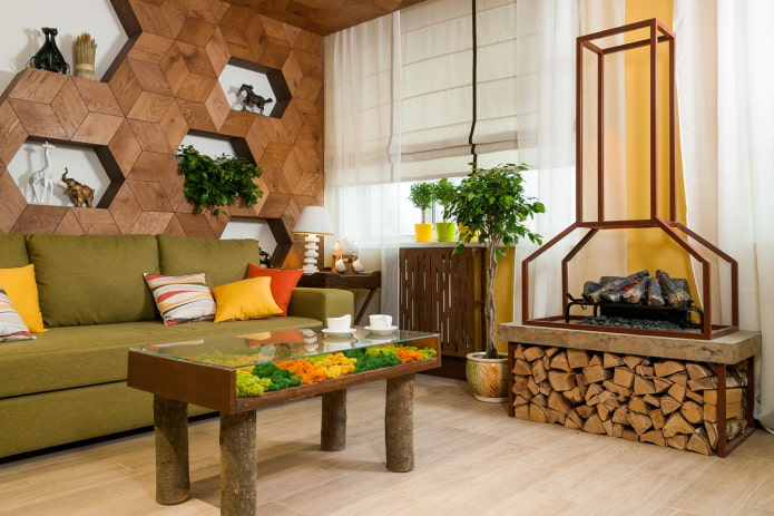Salon de style écologique avec des touches de jaune et d'orange