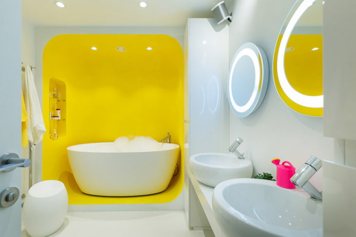 Salle de bain futuriste avec niche jaune