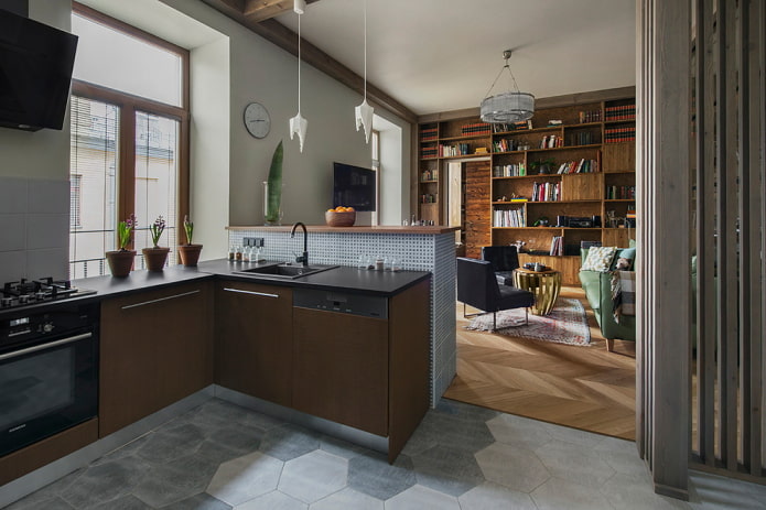 Zonage avec des matériaux de finition à l'intérieur de la cuisine-salon