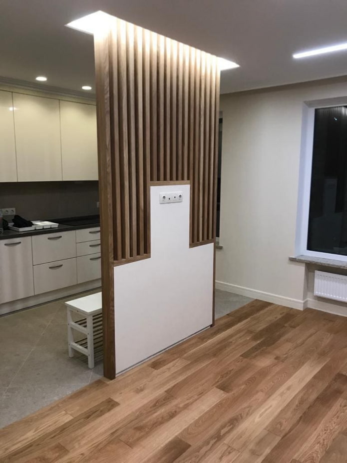 Frontière entre la cuisine et le salon